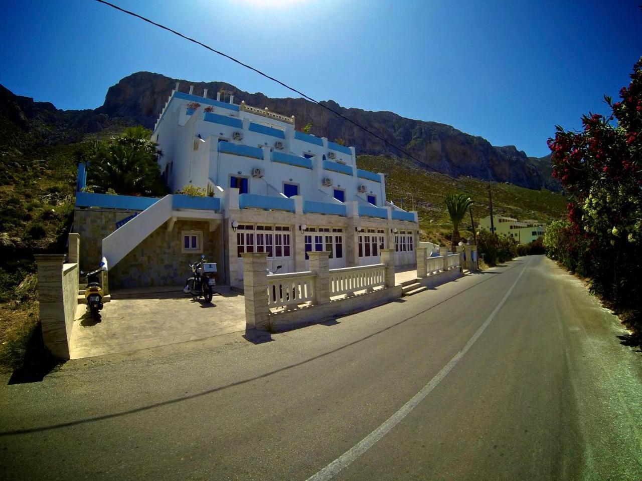 Panormitis Studios Myrties Luaran gambar
